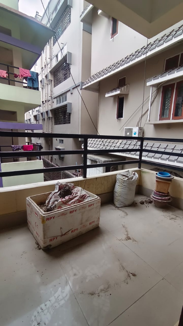 Unfurnished 3bhk in six mile, Juripar Path, Barbari Village, Guwahati, Assam, India for Rent